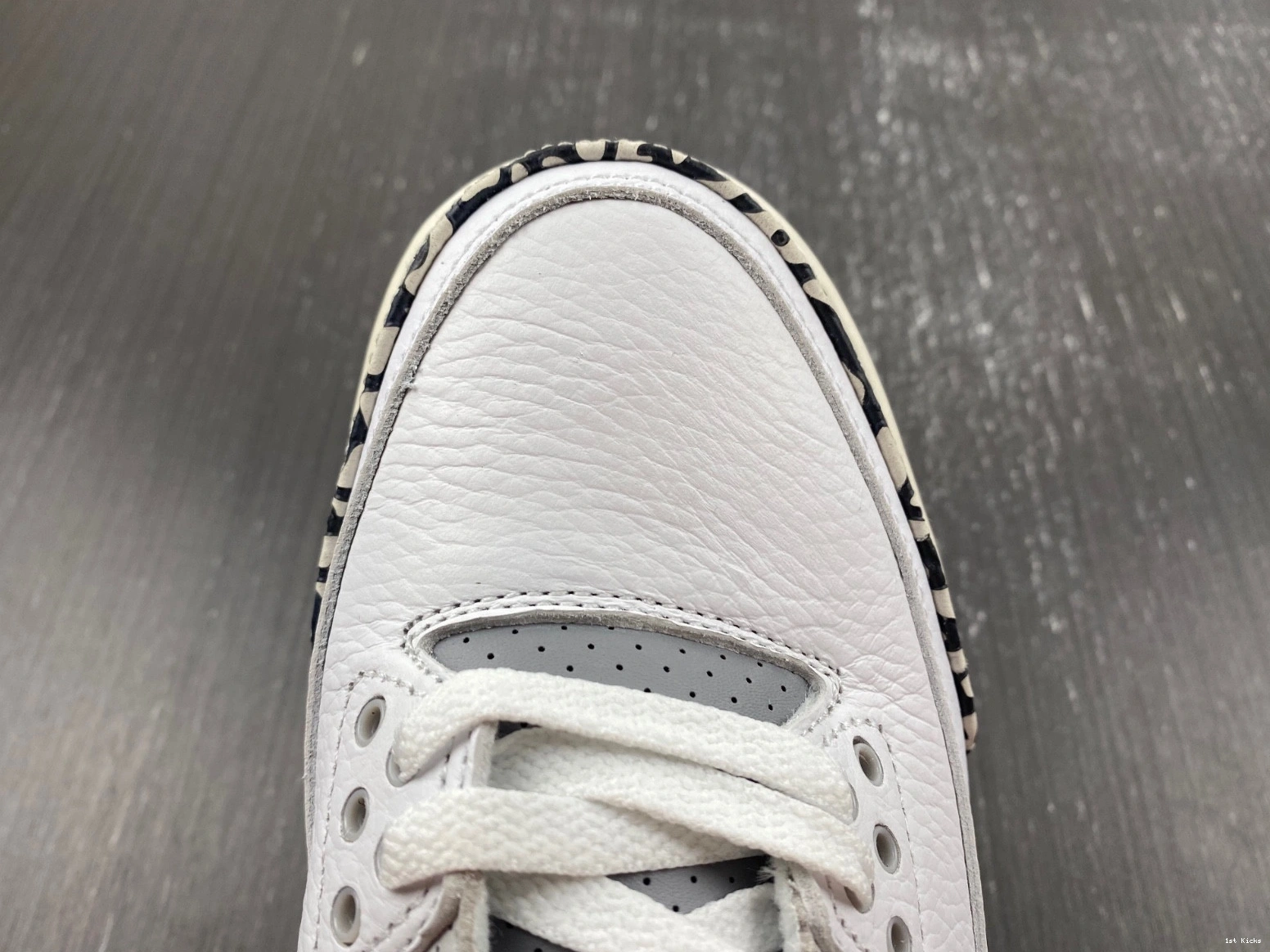 DX6665-100 Sneak - (GS) Jordan Retro N' 3 Hide 0217